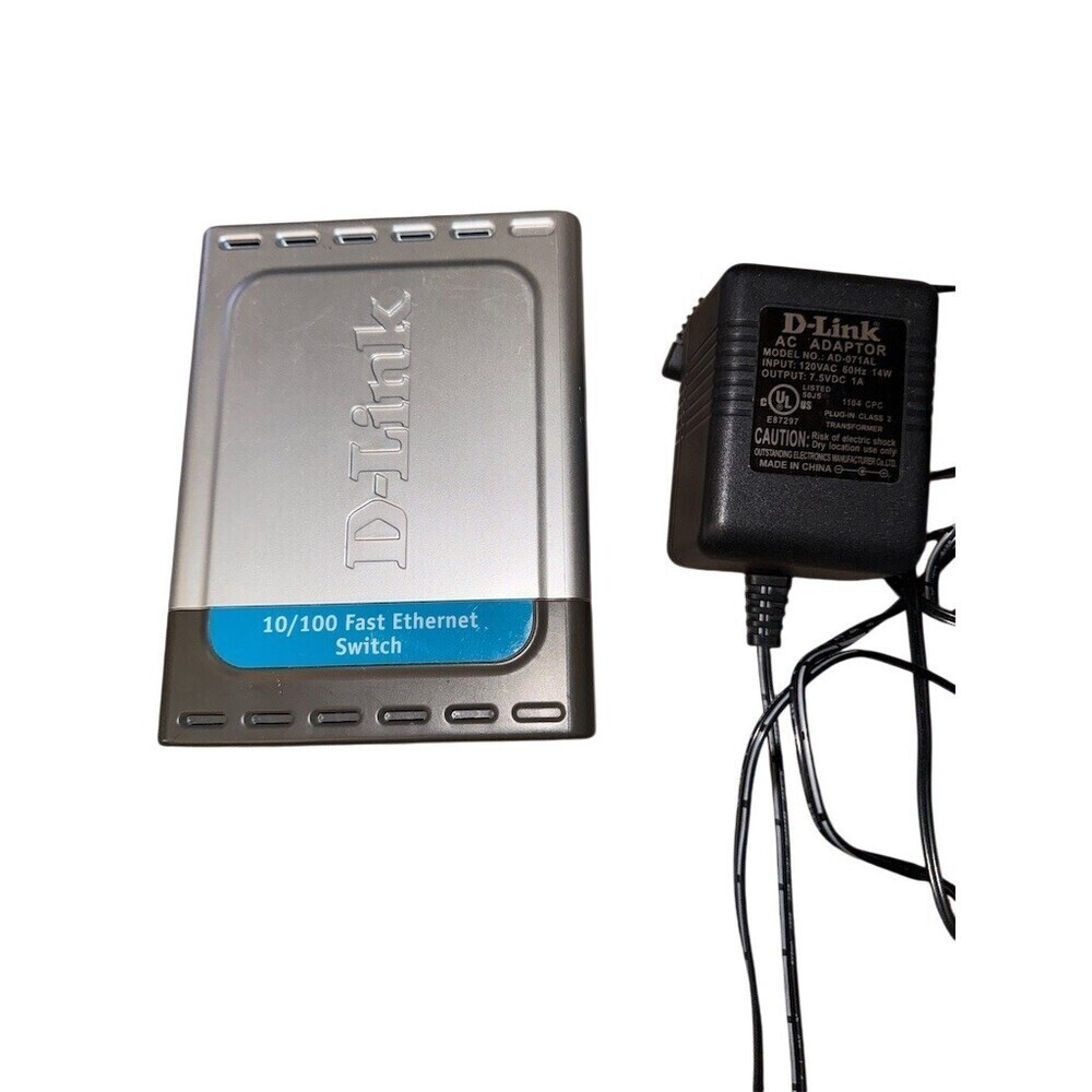 D-Link 5 Port Fast Ethernet Desktop Switch DSS-5+ with Adapter